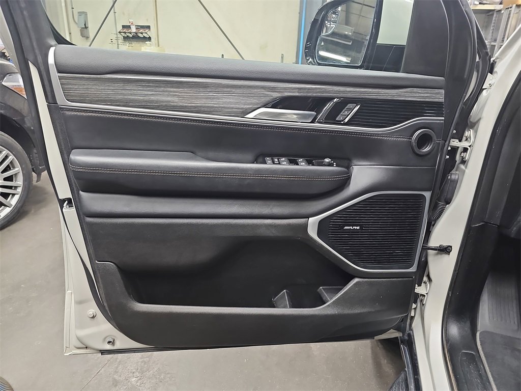 Used 2022 Jeep Wagoneer Series II image 26