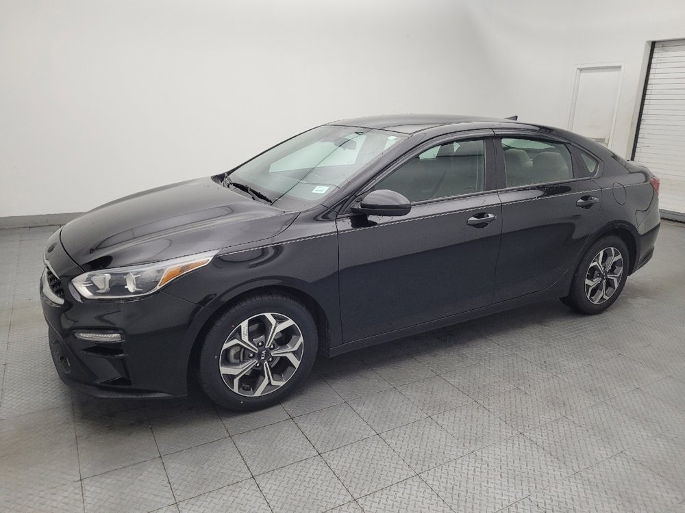 Used 2019 Kia Forte LXS FWD image 2