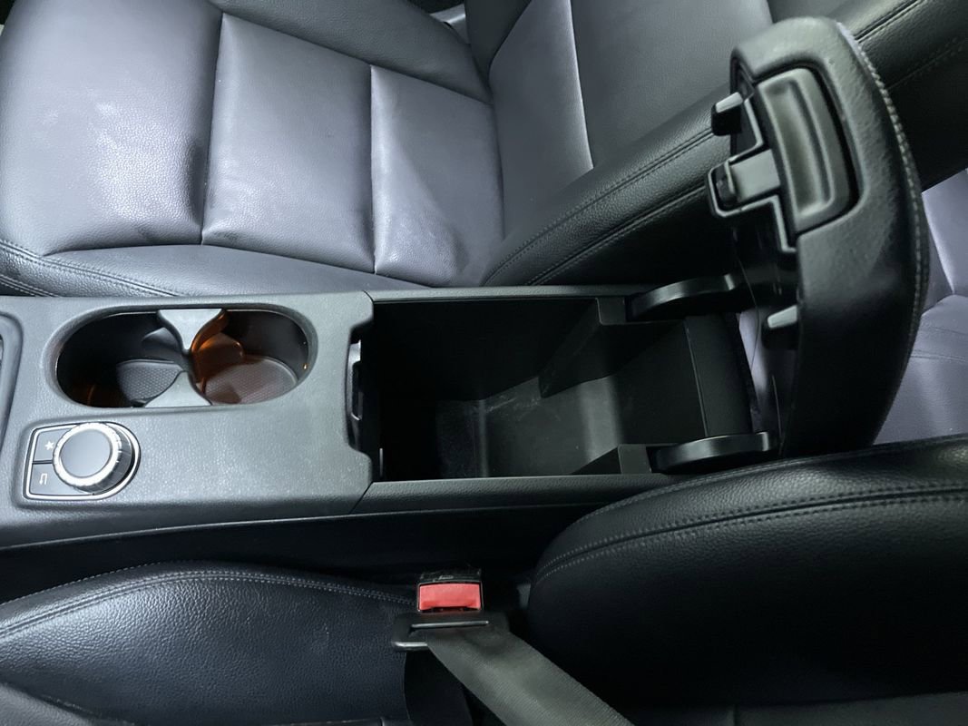 Used 2015 Mercedes-Benz CLA 250 4MATIC image 24