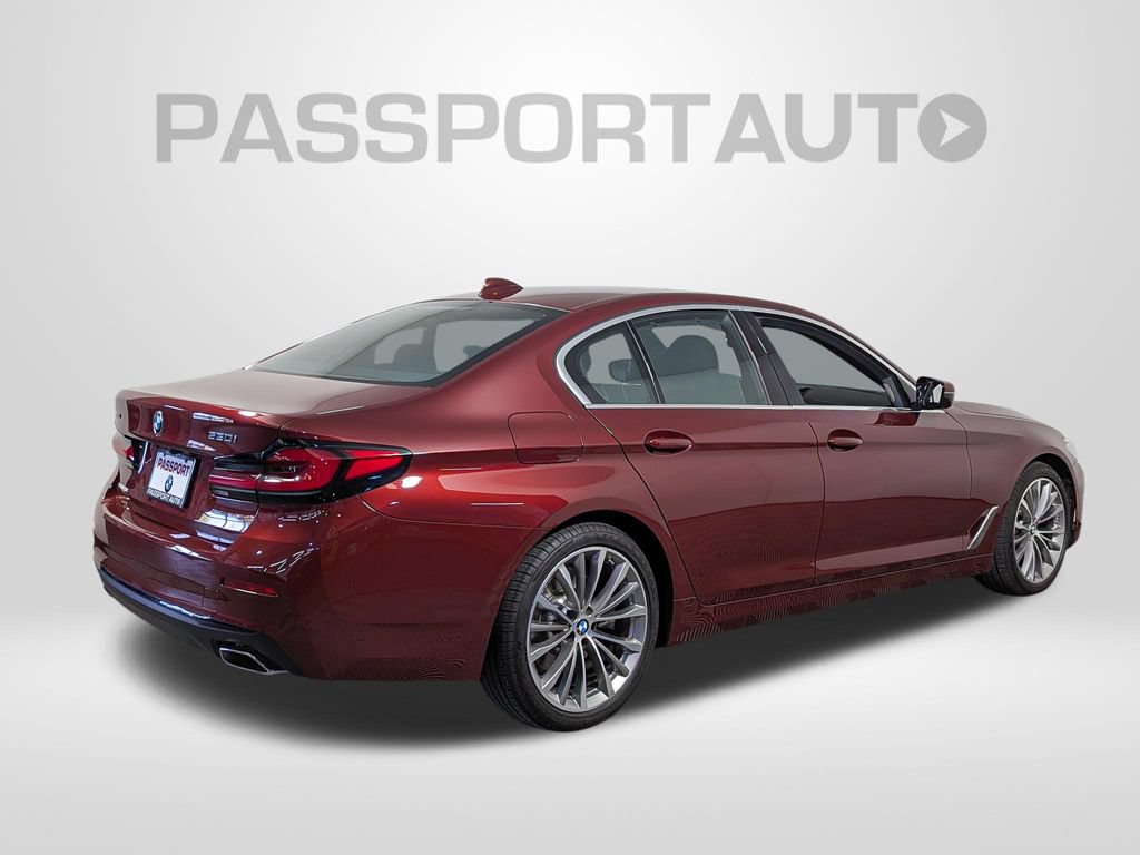 Certified 2023 BMW 530i xDrive w/ Premium Package AWD/4WD image 7