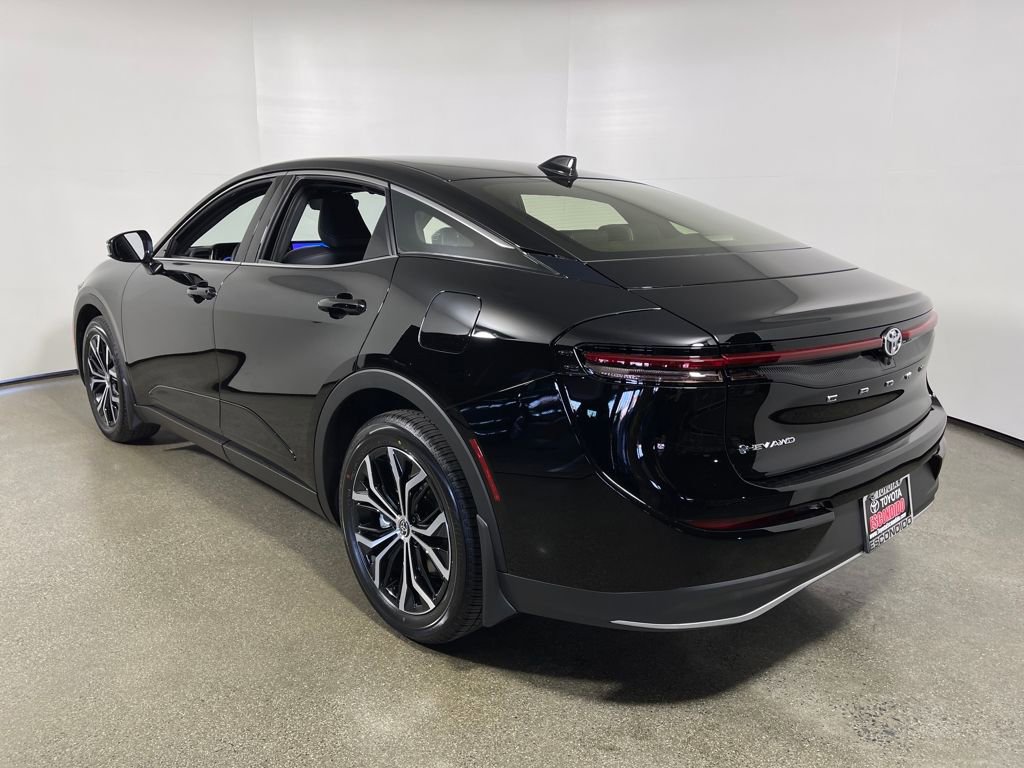 New 2026 Toyota Crown XLE image 5