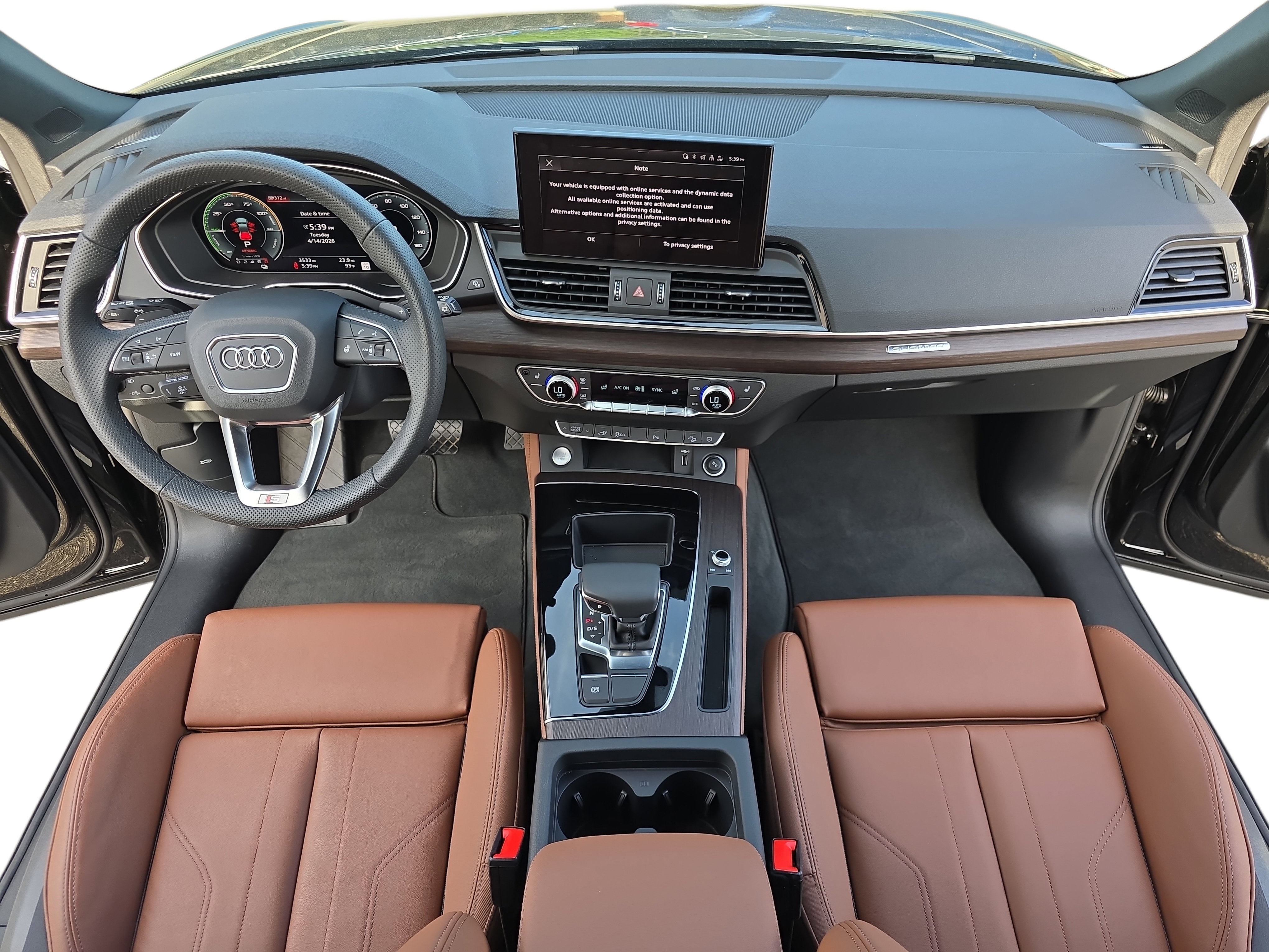 Used 2025 Audi Q5 e Premium Plus w/ Premium Plus Package image 9