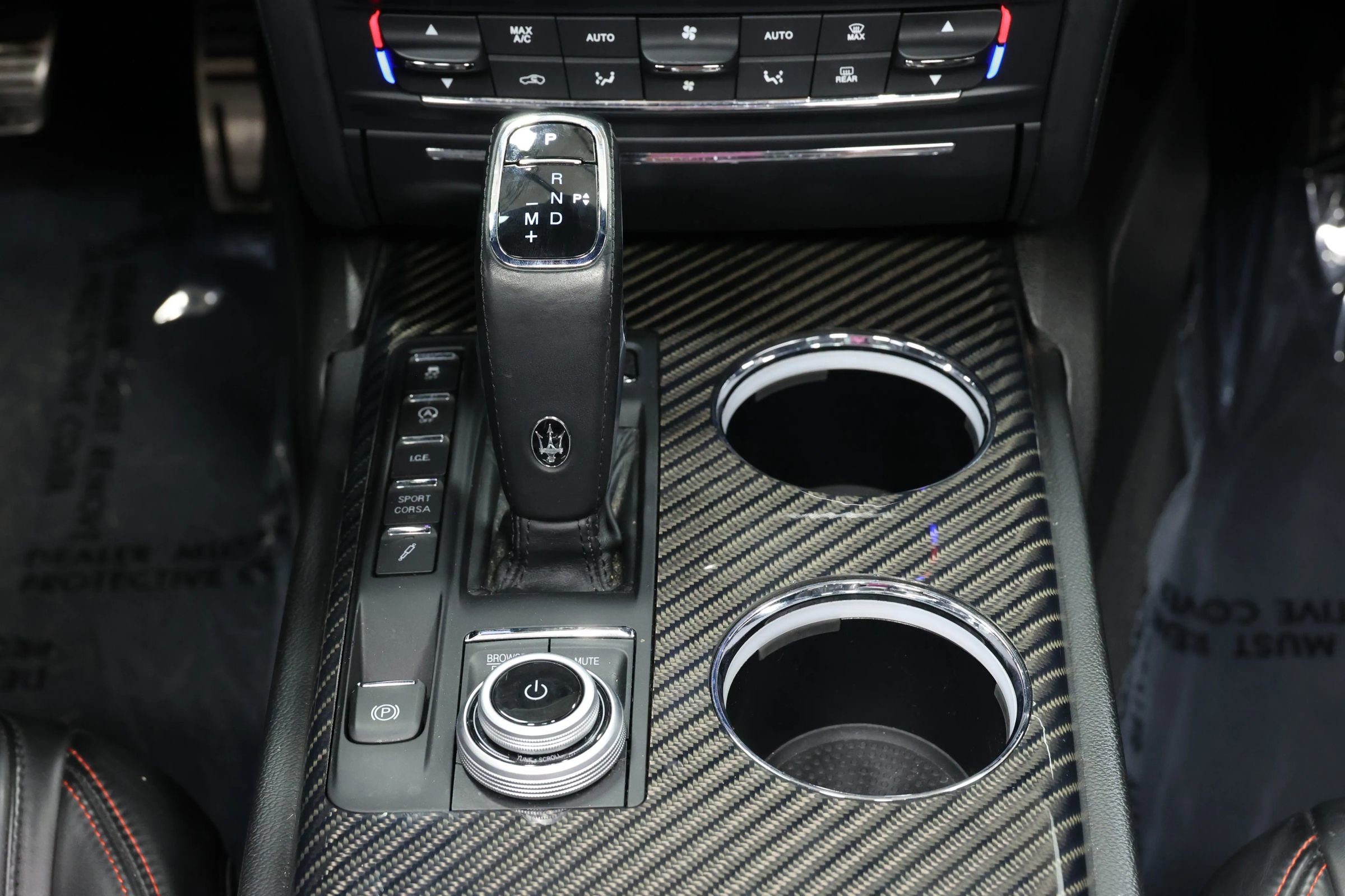 Used 2022 Maserati Quattroporte Trofeo image 39