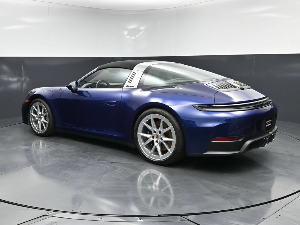 Certified 2025 Porsche 911 Targa 4 GTS AWD/4WD image 3