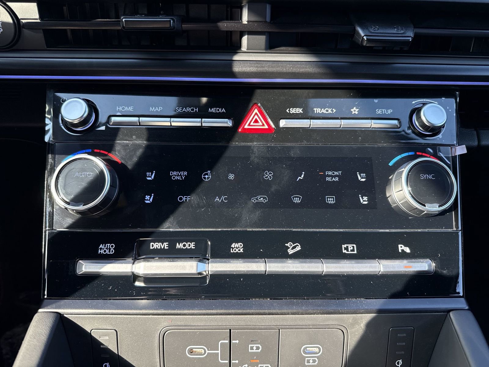 New 2026 Hyundai Santa Fe Calligraphy image 21