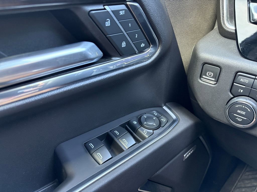 Used 2023 Chevrolet Silverado 1500 LTZ w/ LTZ Premium Package image 14