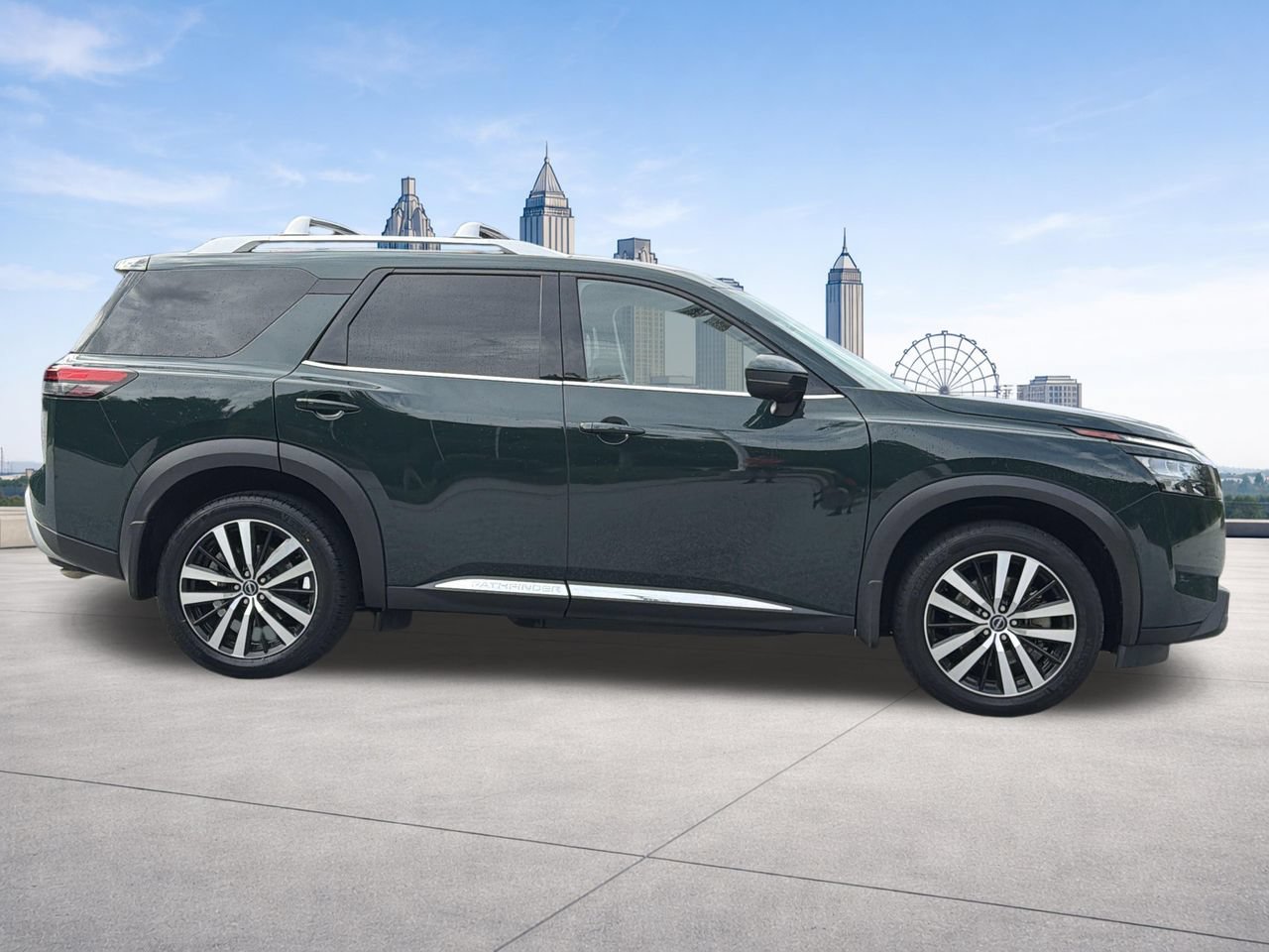 Used 2025 Nissan Pathfinder Platinum w/ Cargo Package AWD/4WD image 29