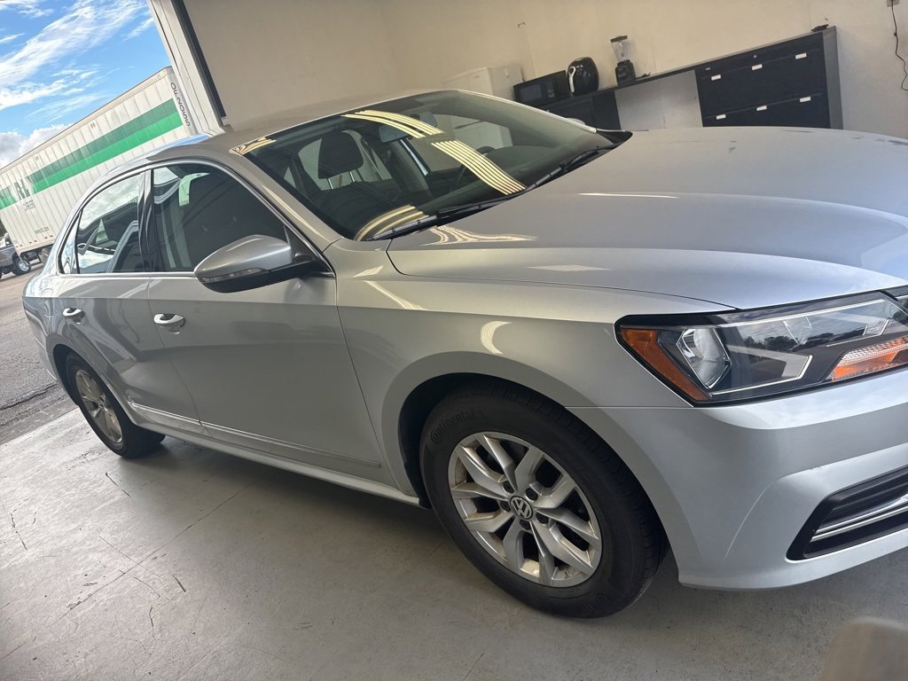 Used 2016 Volkswagen Passat 1.8T S