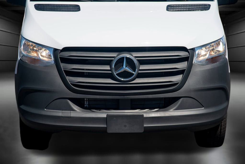 Used 2024 Mercedes-Benz Sprinter 2500 image 11