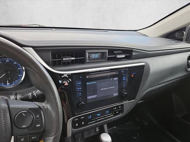 Used 2019 Toyota Corolla LE FWD image 15
