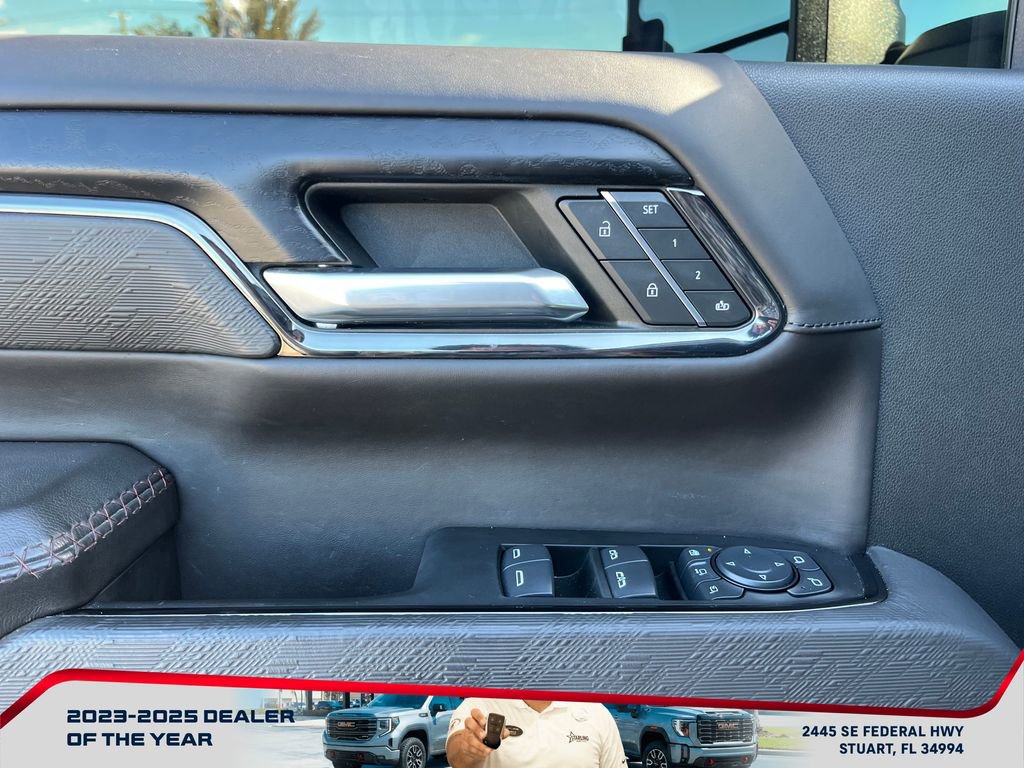 Used 2024 GMC Sierra 2500 AT4X image 23