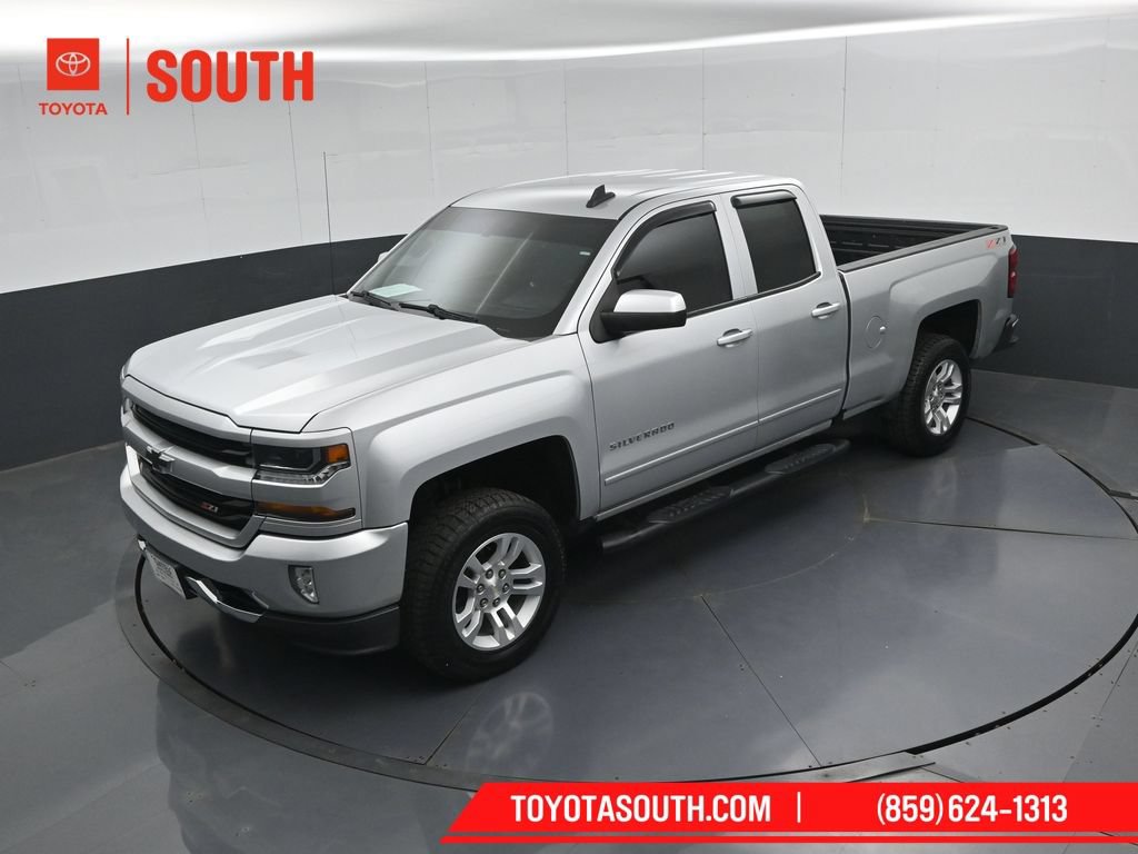 Used 2017 Chevrolet Silverado 1500 LT w/ All Star Edition AWD/4WD image 47