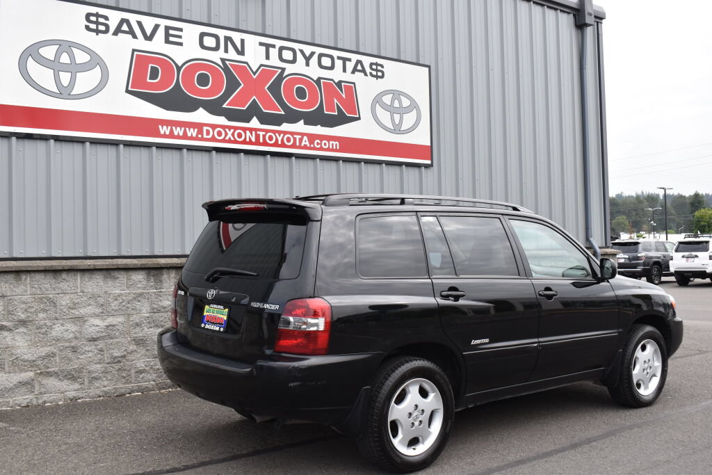 Used 2007 Toyota Highlander 4WD V6 w/ 3rd Row image 5