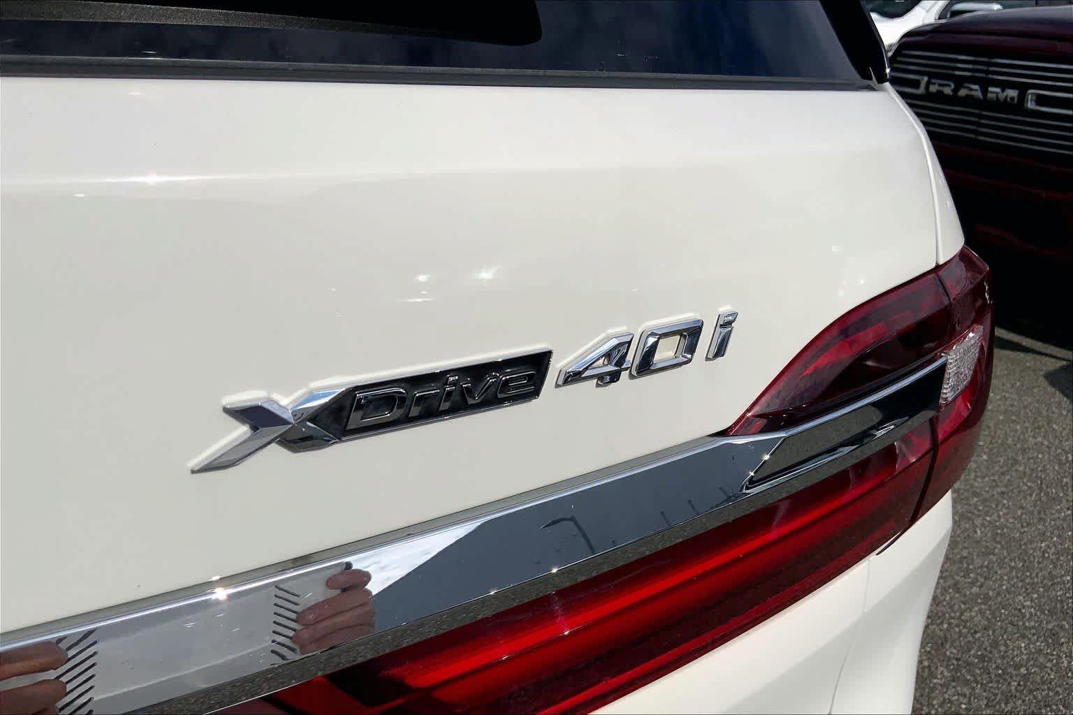 Used 2021 BMW X7 xDrive40i w/ Premium Package AWD/4WD image 10