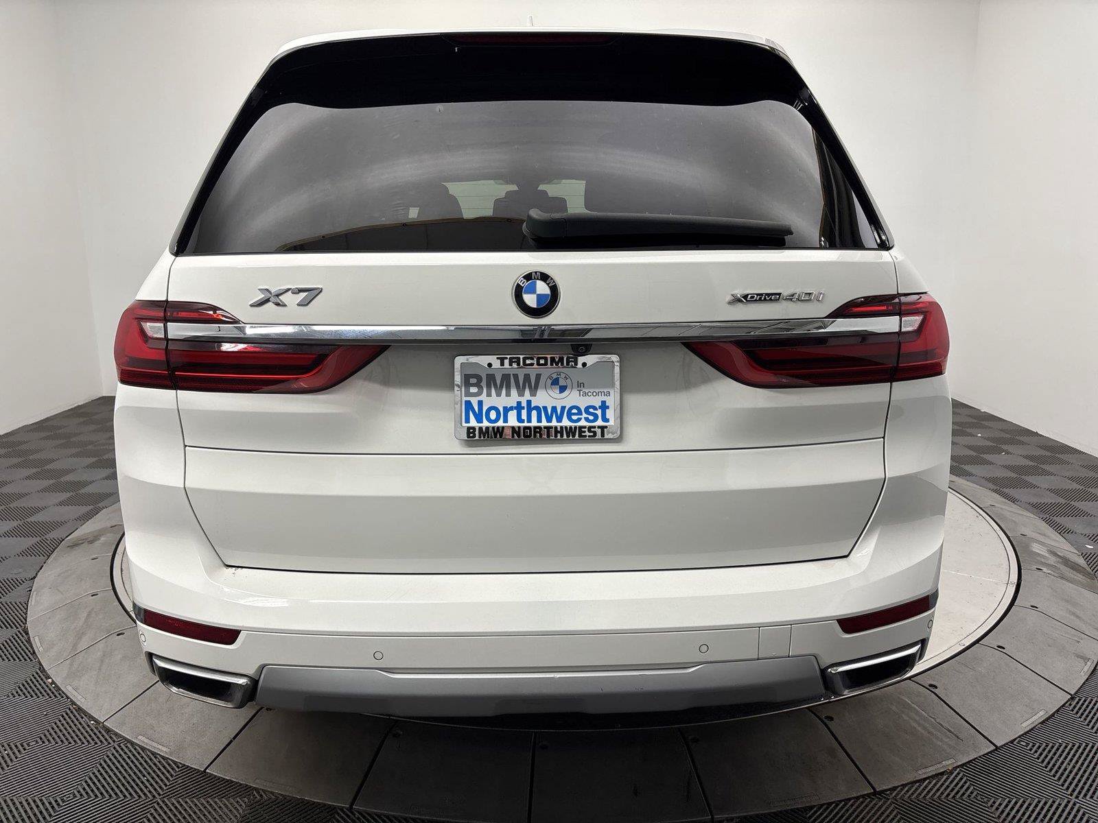 Used 2021 BMW X7 xDrive40i w/ Parking Assistance Package AWD/4WD image 15