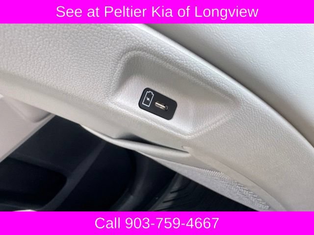 Used 2025 Kia Sorento S FWD image 12