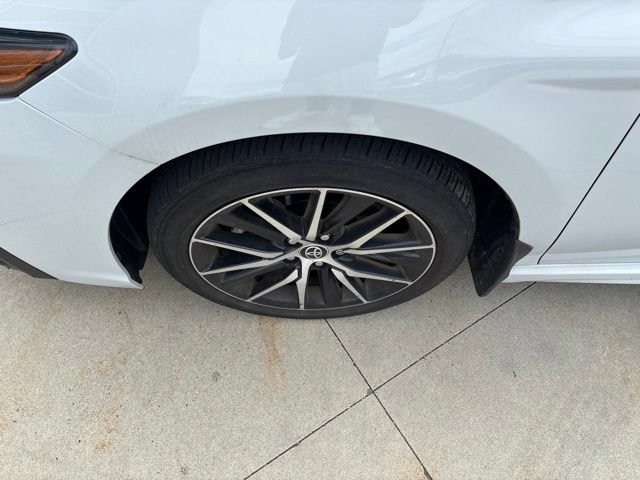 Used 2024 Toyota Camry SE w/ Cold Weather Package FWD image 12
