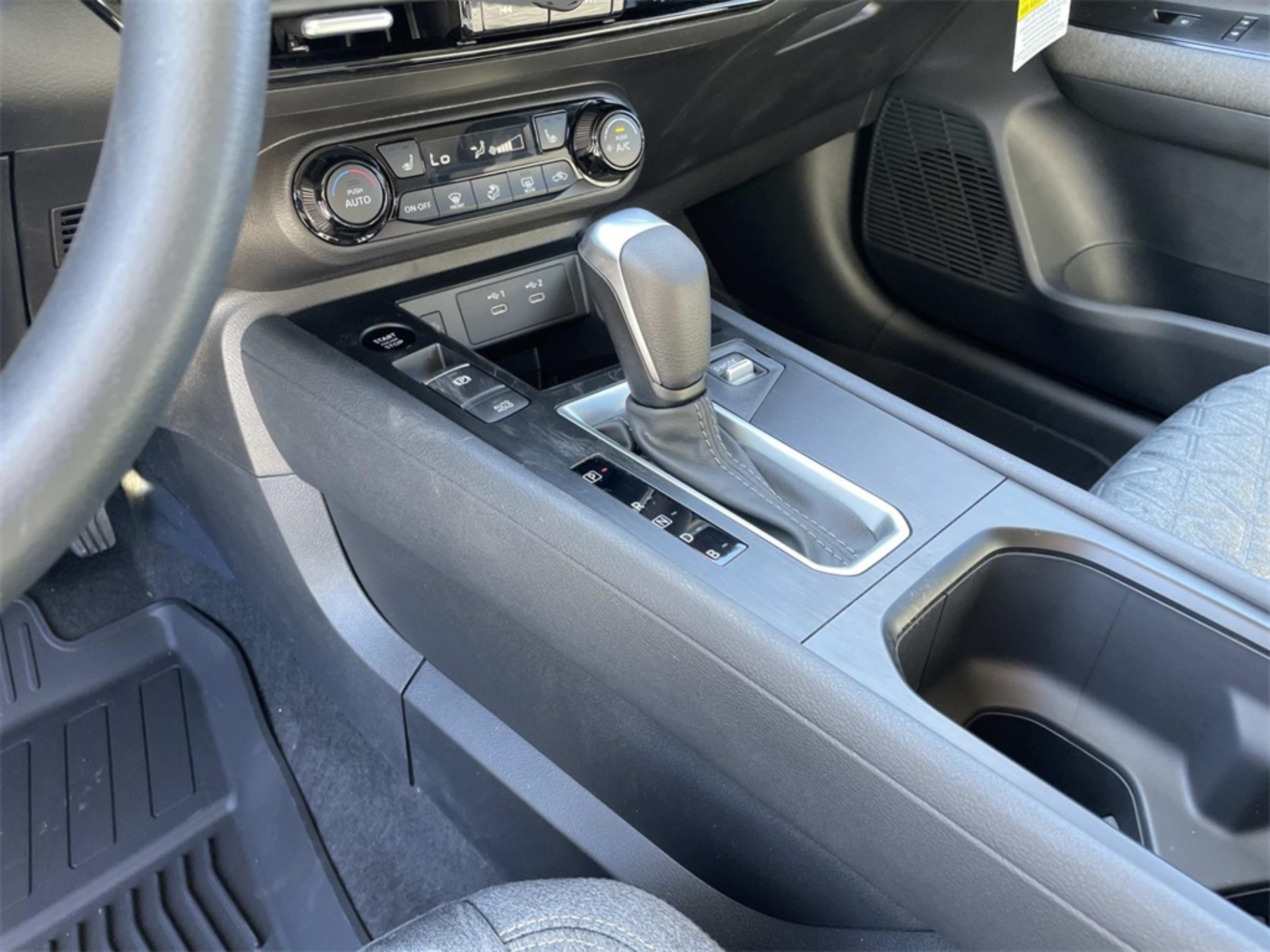 New 2026 Nissan Kicks SV w/ Cold Weather Package FWD image 14