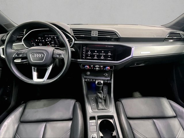 Used 2022 Audi Q3 2.0T Premium Plus AWD/4WD image 16