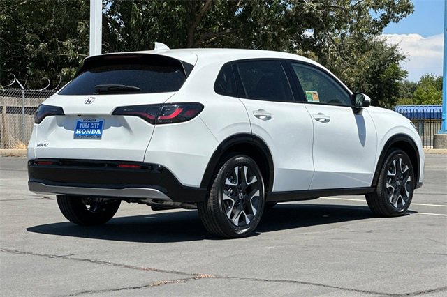 New 2026 Honda HR-V EX-L image 4