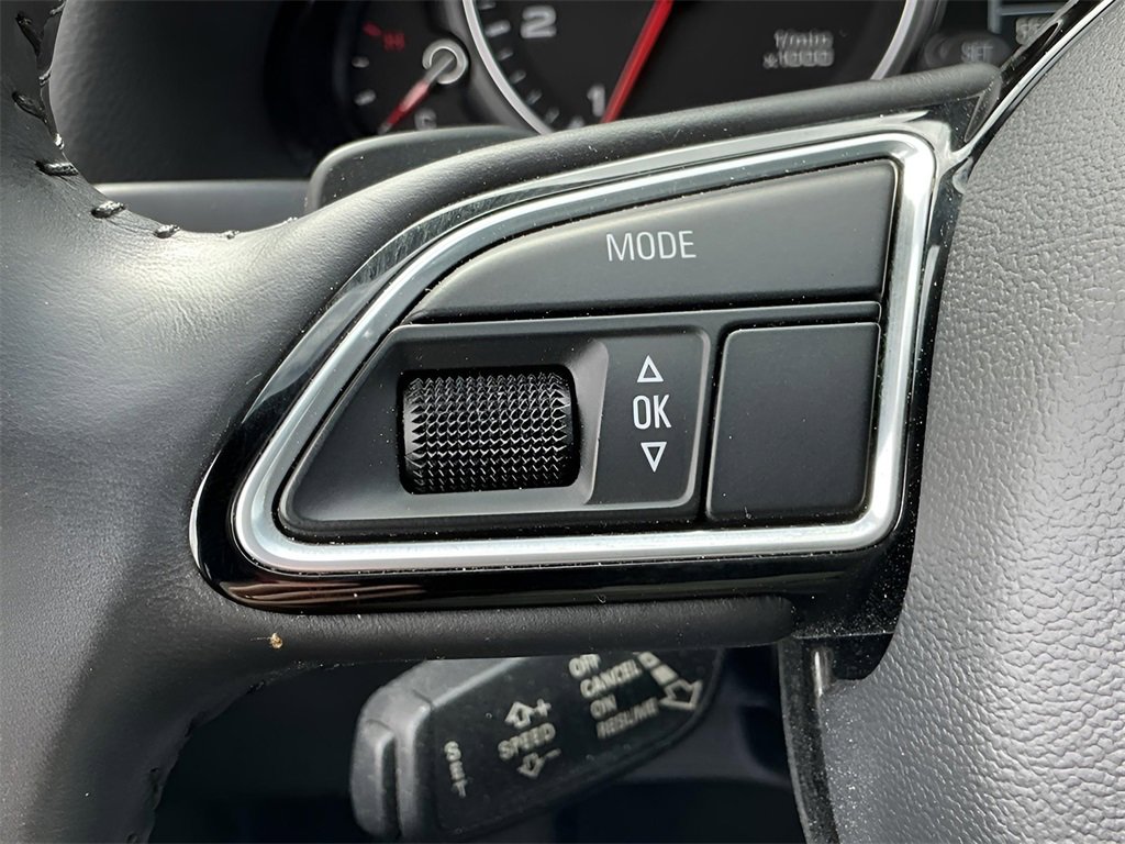 Used 2017 Audi Q5 2.0T Premium Plus w/ Technology Package image 24