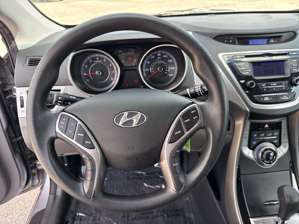 Used 2013 Hyundai Elantra FWD image 14