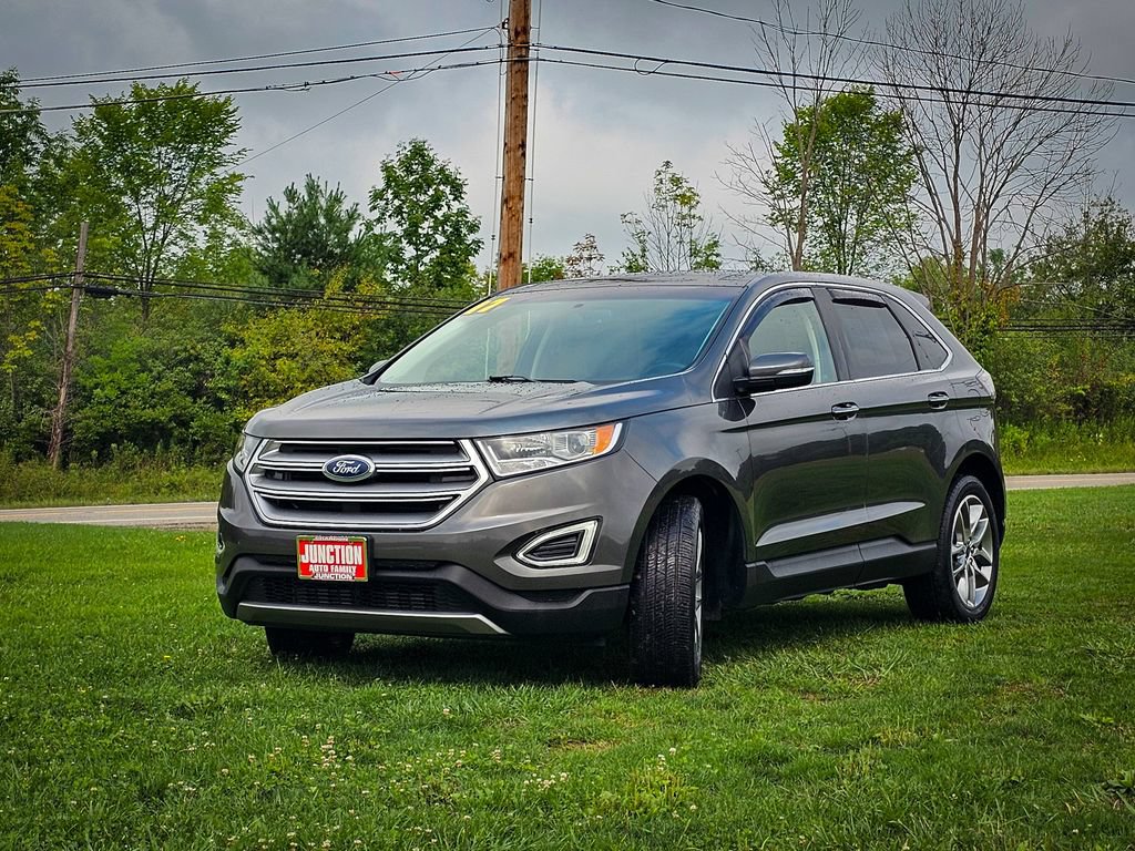 Used 2017 Ford Edge Titanium w/ Technology Package AWD/4WD image 7