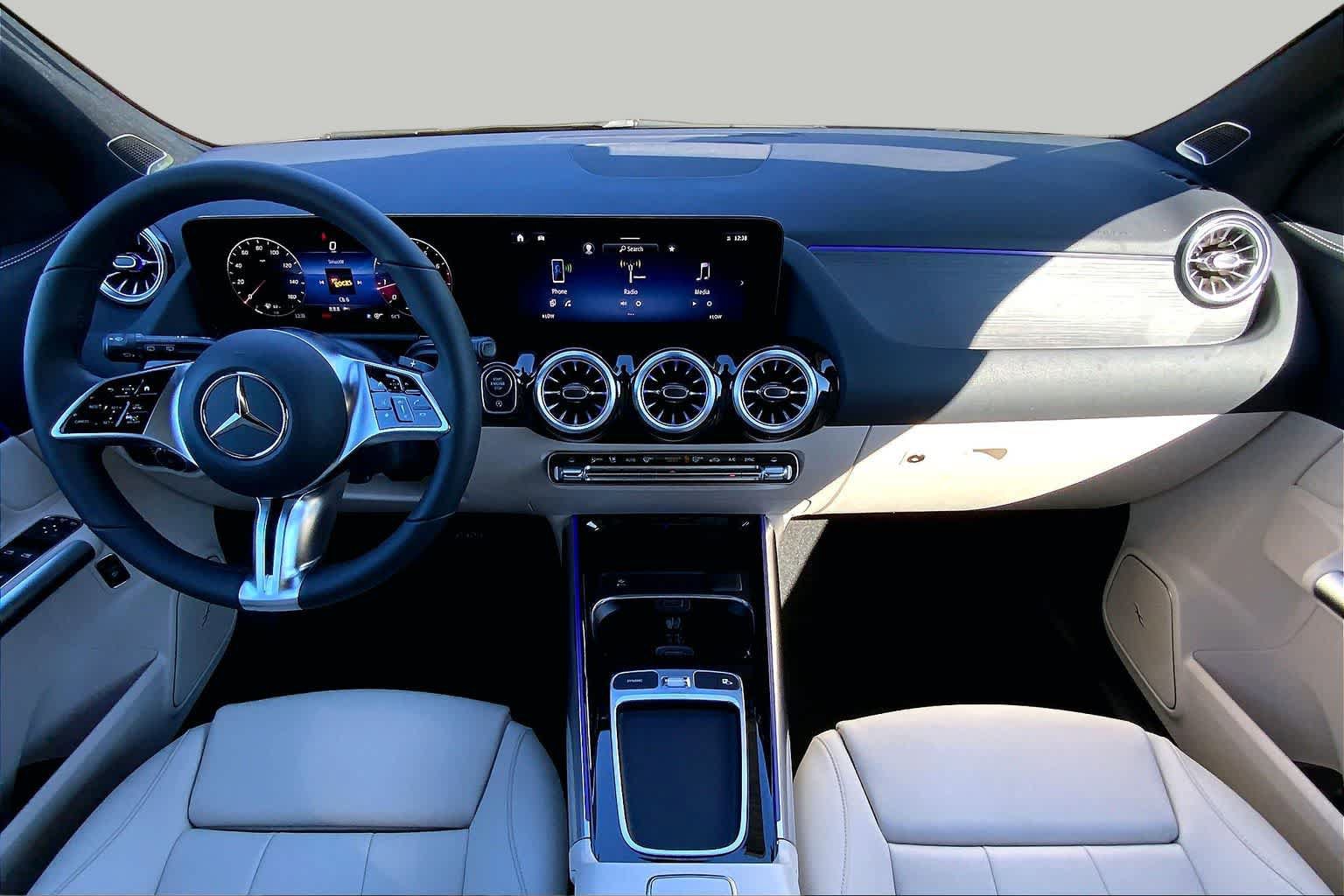 New 2026 Mercedes-Benz GLA 250 4MATIC image 5