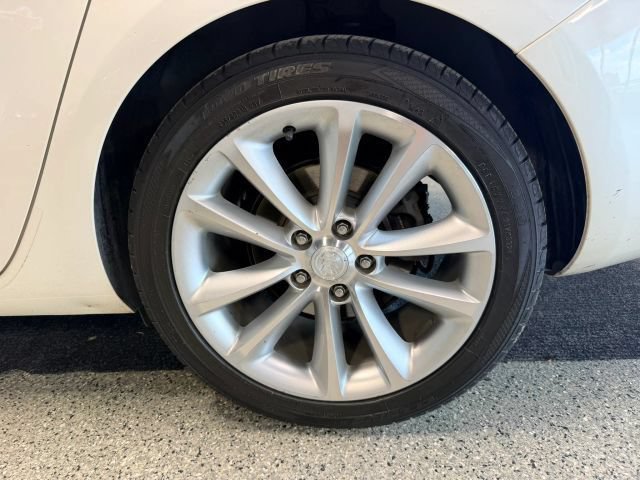 Used 2015 Buick Verano Leather w/ Experience Buick Package FWD image 14