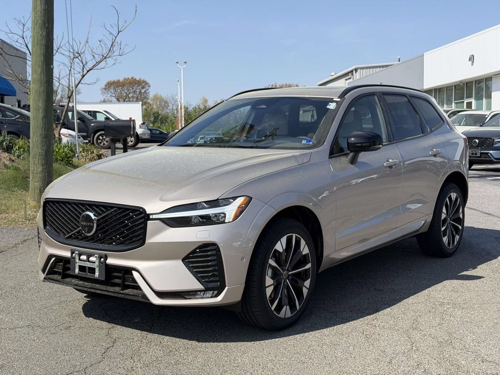 New 2026 Volvo XC60 B5 Plus w/ Climate Package AWD/4WD image 22