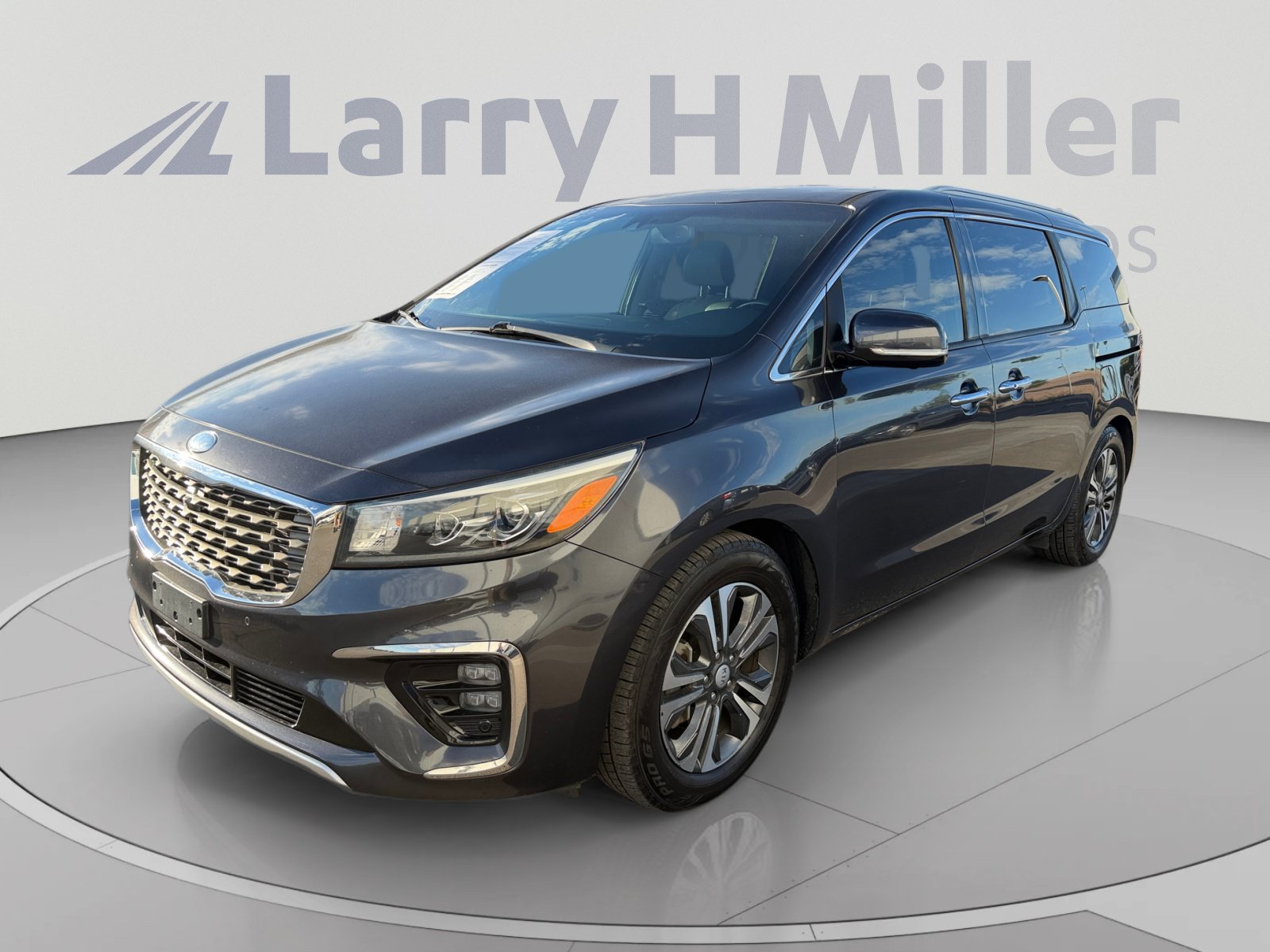Used 2019 Kia Sedona SX FWD image 1