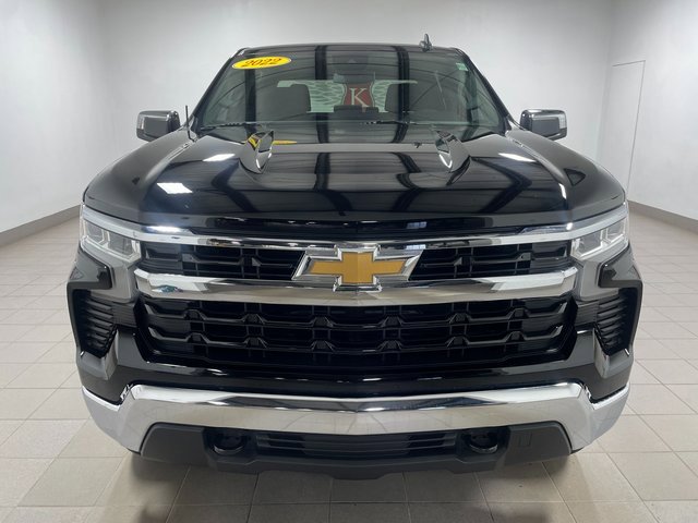 Used 2022 Chevrolet Silverado 1500 LT image 2
