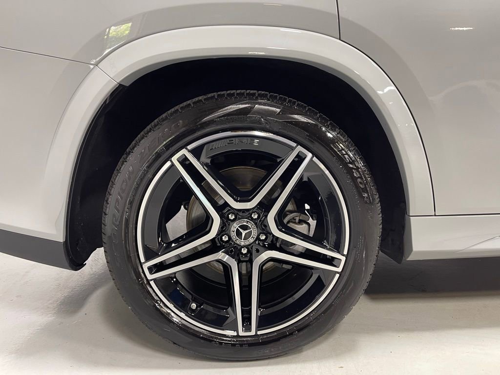 Used 2026 Mercedes-Benz GLS 450 4MATIC image 15
