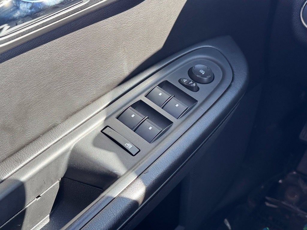 Used 2017 Chevrolet Traverse LT AWD/4WD image 34
