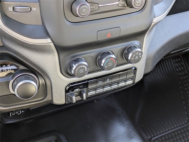 Used 2024 RAM 2500 Tradesman w/ Chrome Appearance Group image 19