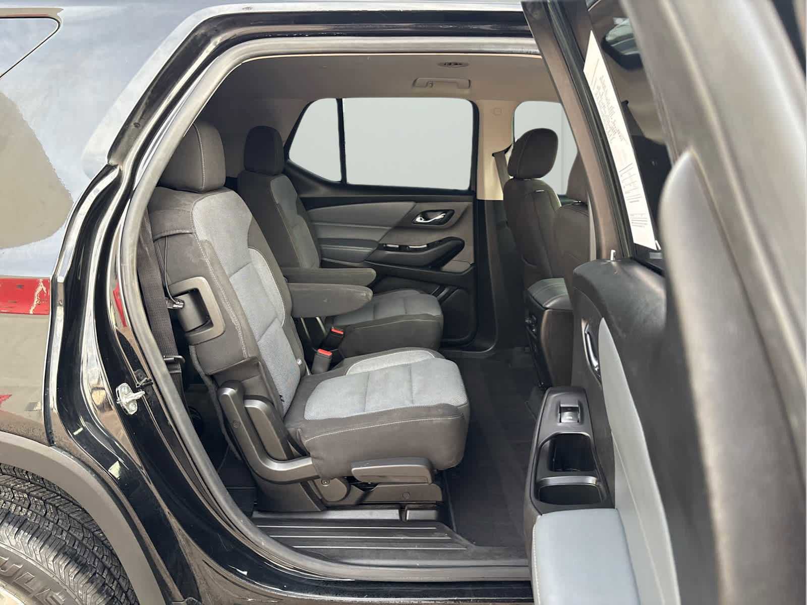 Used 2019 Chevrolet Traverse LT image 15