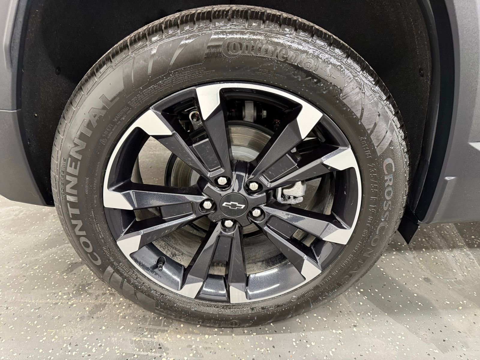 Used 2025 Chevrolet Equinox RS image 20