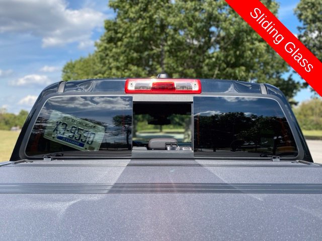 Used 2025 Chevrolet Colorado Z71 AWD/4WD image 15