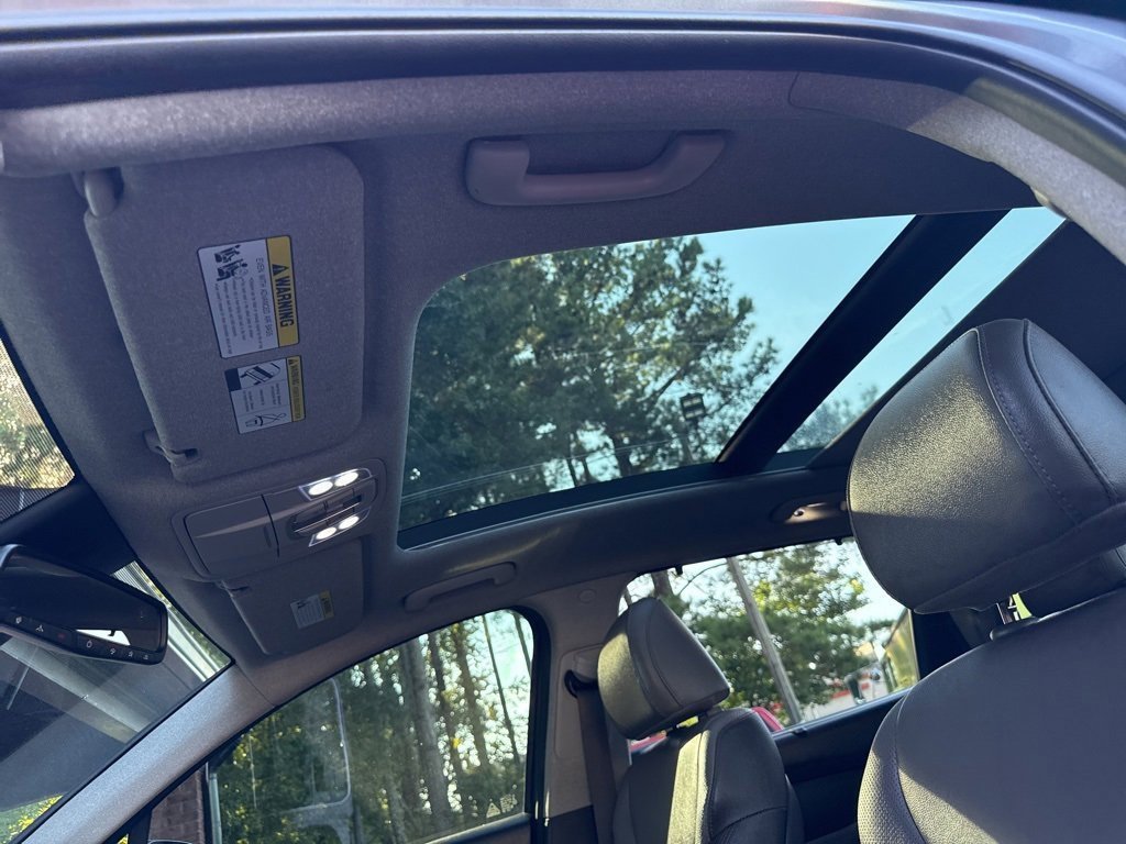 Used 2019 Hyundai Santa Fe Ultimate image 9