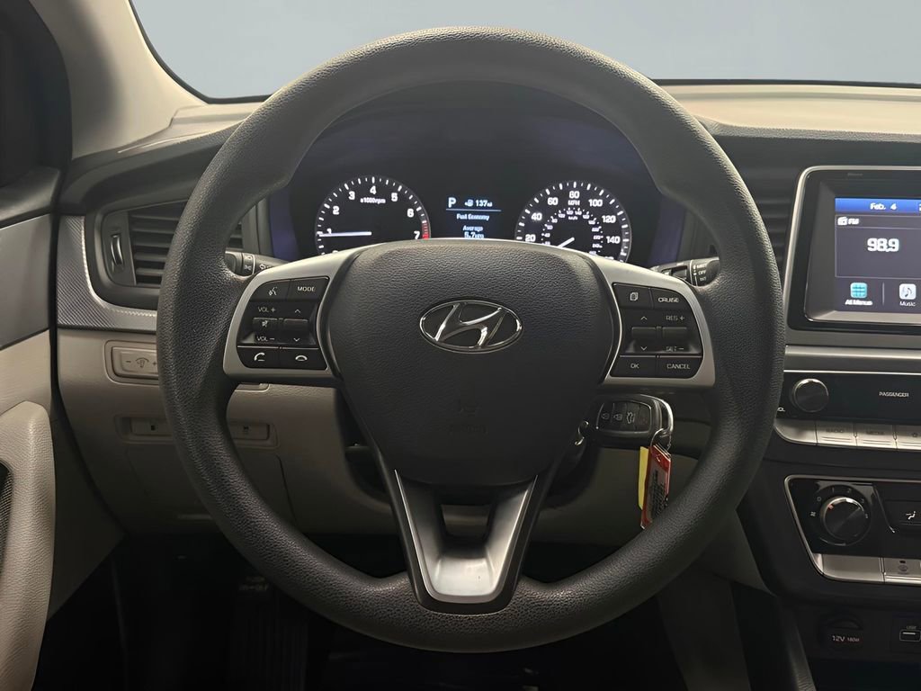 Used 2019 Hyundai Sonata SE image 13