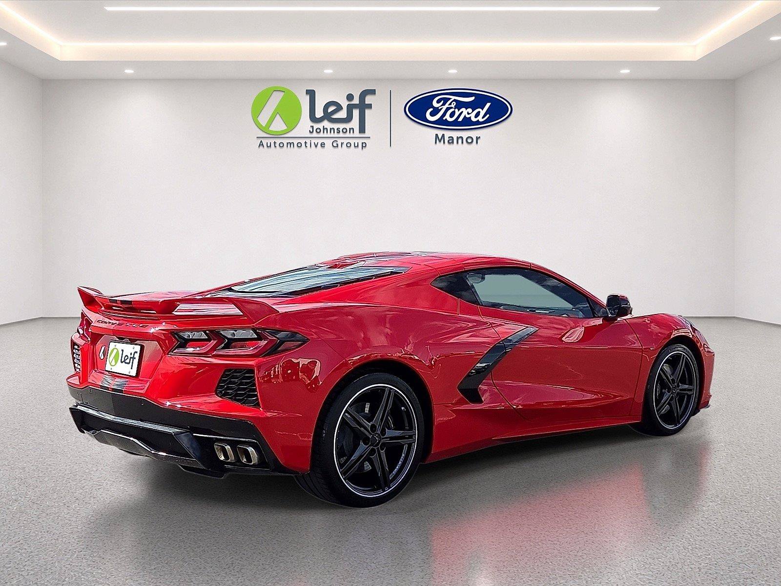 Used 2024 Chevrolet Corvette Stingray Premium Cpe w/ Z51 Performance Package RWD image 7
