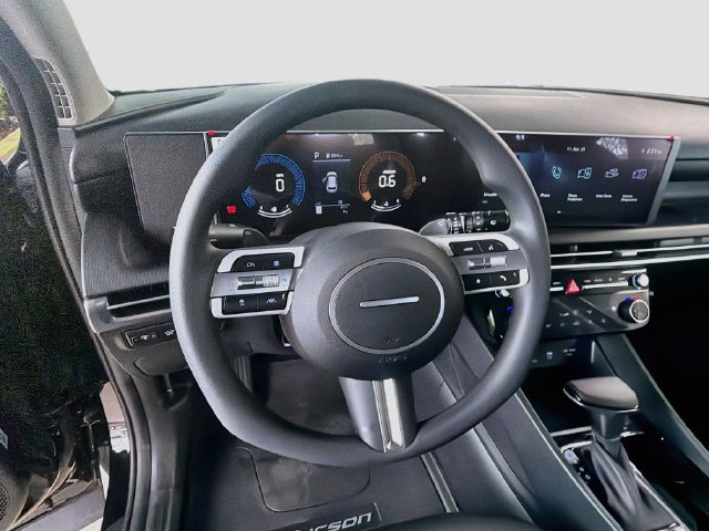 New 2026 Hyundai Tucson SEL Plus FWD image 11