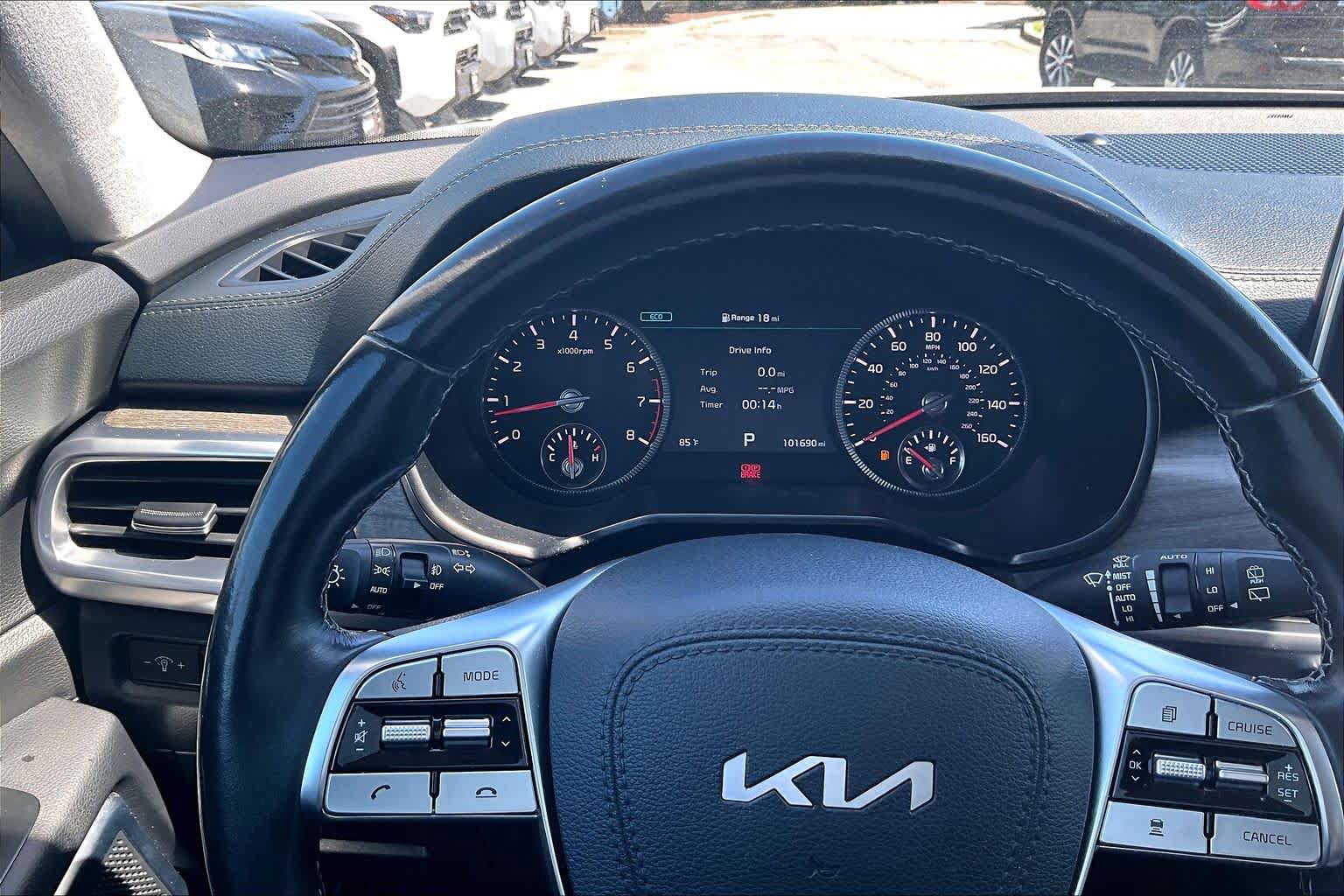 Used 2022 Kia Telluride SX w/ SX Prestige Package AWD/4WD image 26