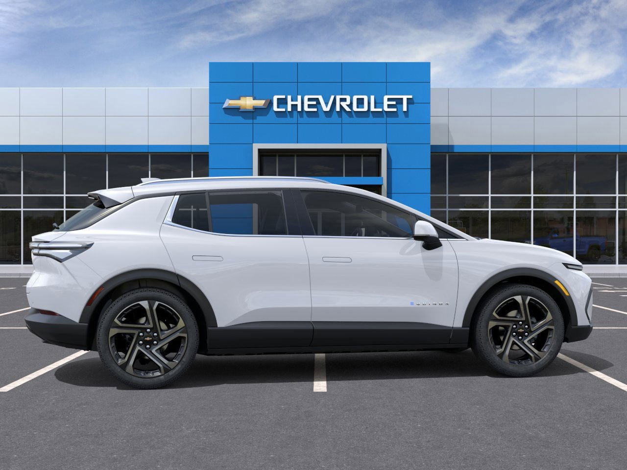 New 2026 Chevrolet Equinox EV LT w/ Convenience Package II FWD image 32
