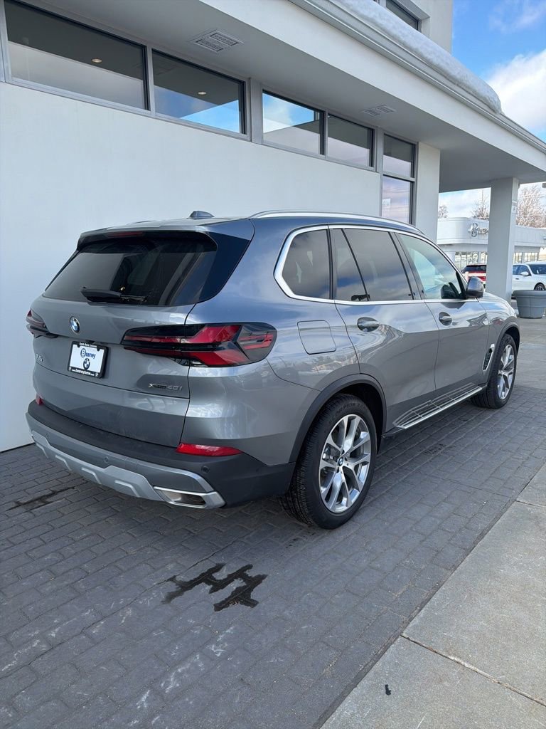 Used 2026 BMW X5 xDrive40i image 5