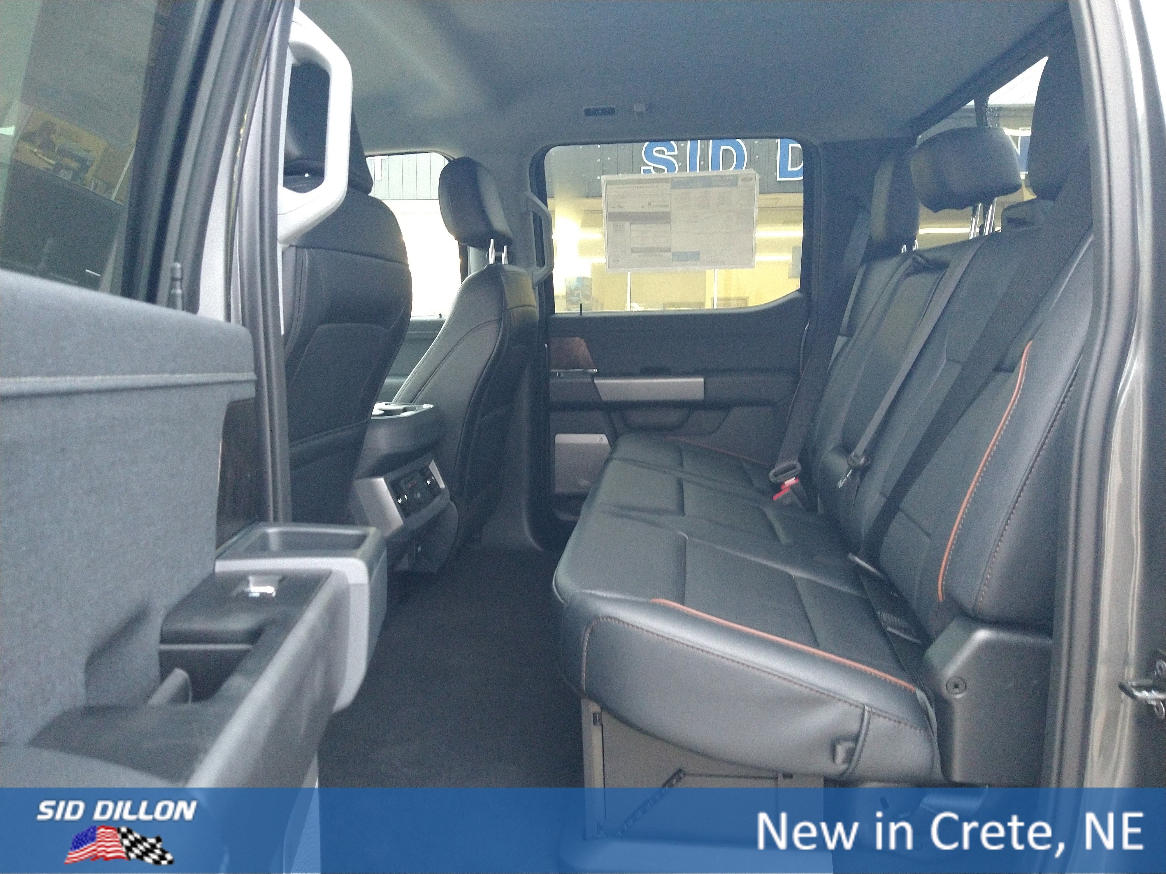 New 2026 Ford F250 Lariat w/ Chrome Package image 5