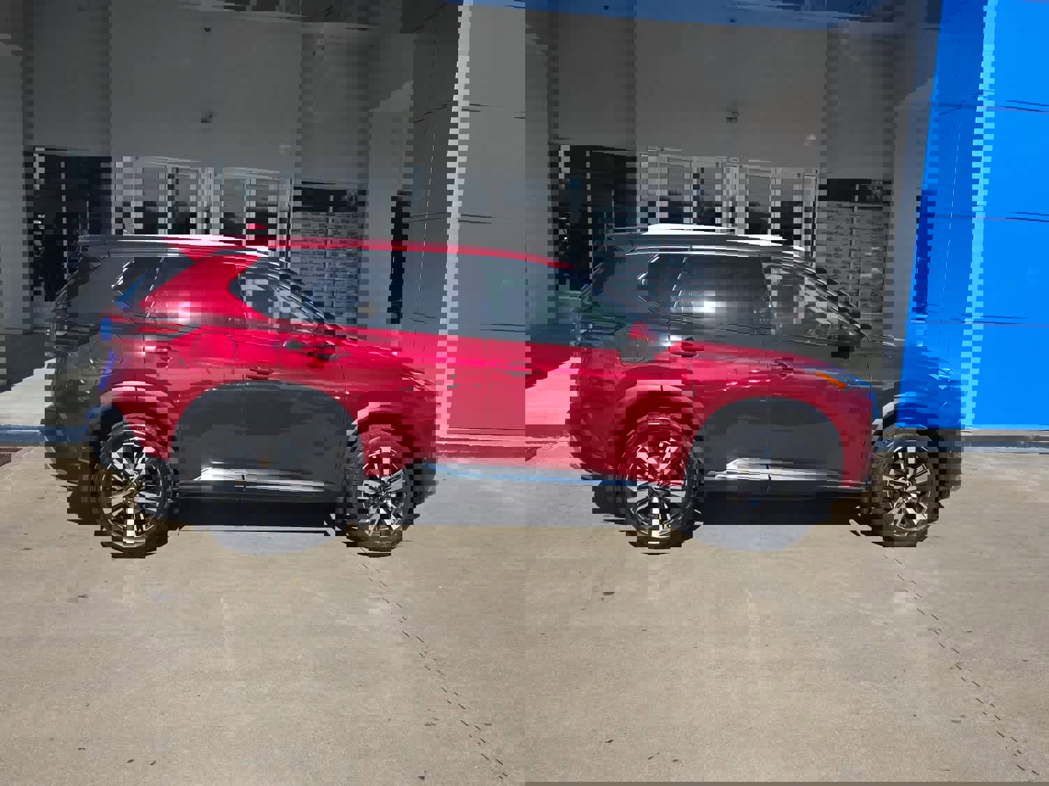 Used 2022 Nissan Rogue Platinum w/ Head-Up Display Package image 1