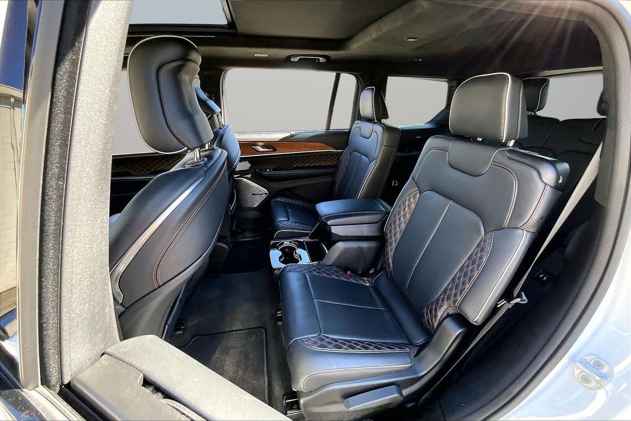 Certified 2023 Jeep Grand Cherokee L Summit image 23