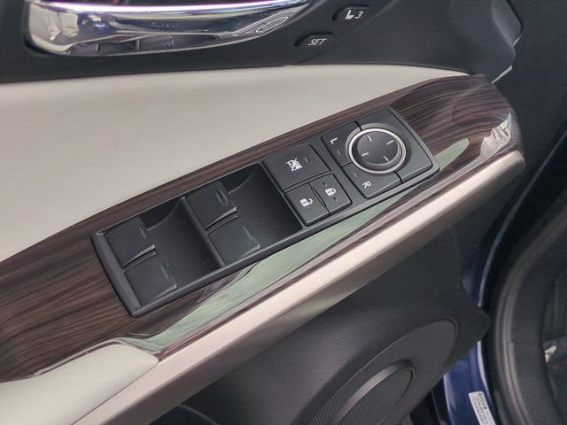 Used 2014 Lexus IS 250 AWD w/ Luxury Package w/Gray Wood image 15