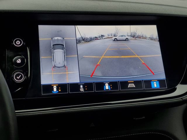 Used 2021 Buick Envision Avenir w/ Technology Package II image 27